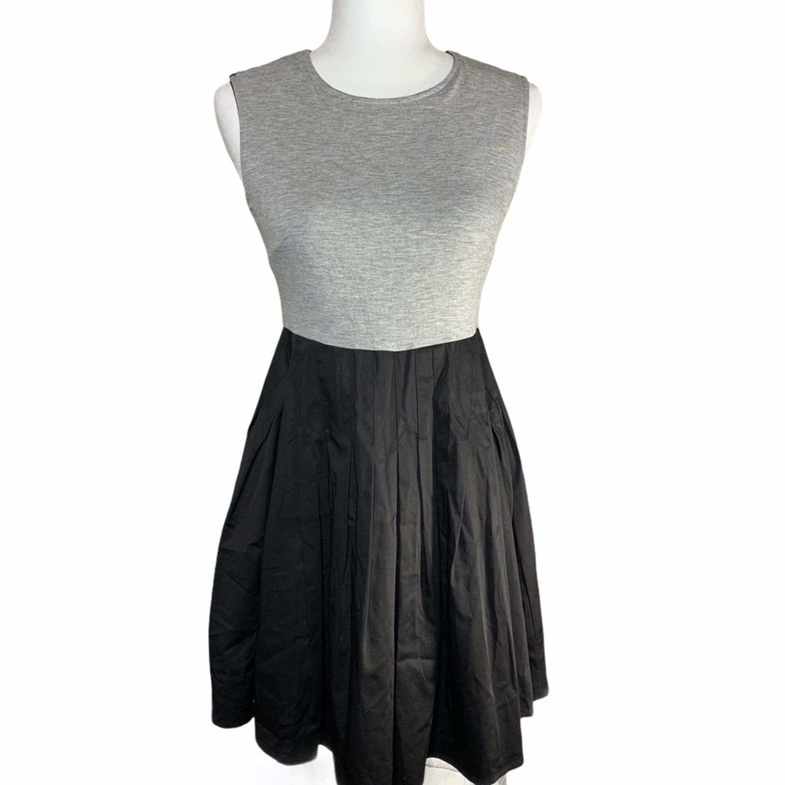 Gracia Grey Black Pleated Fit & Flare Dress S New